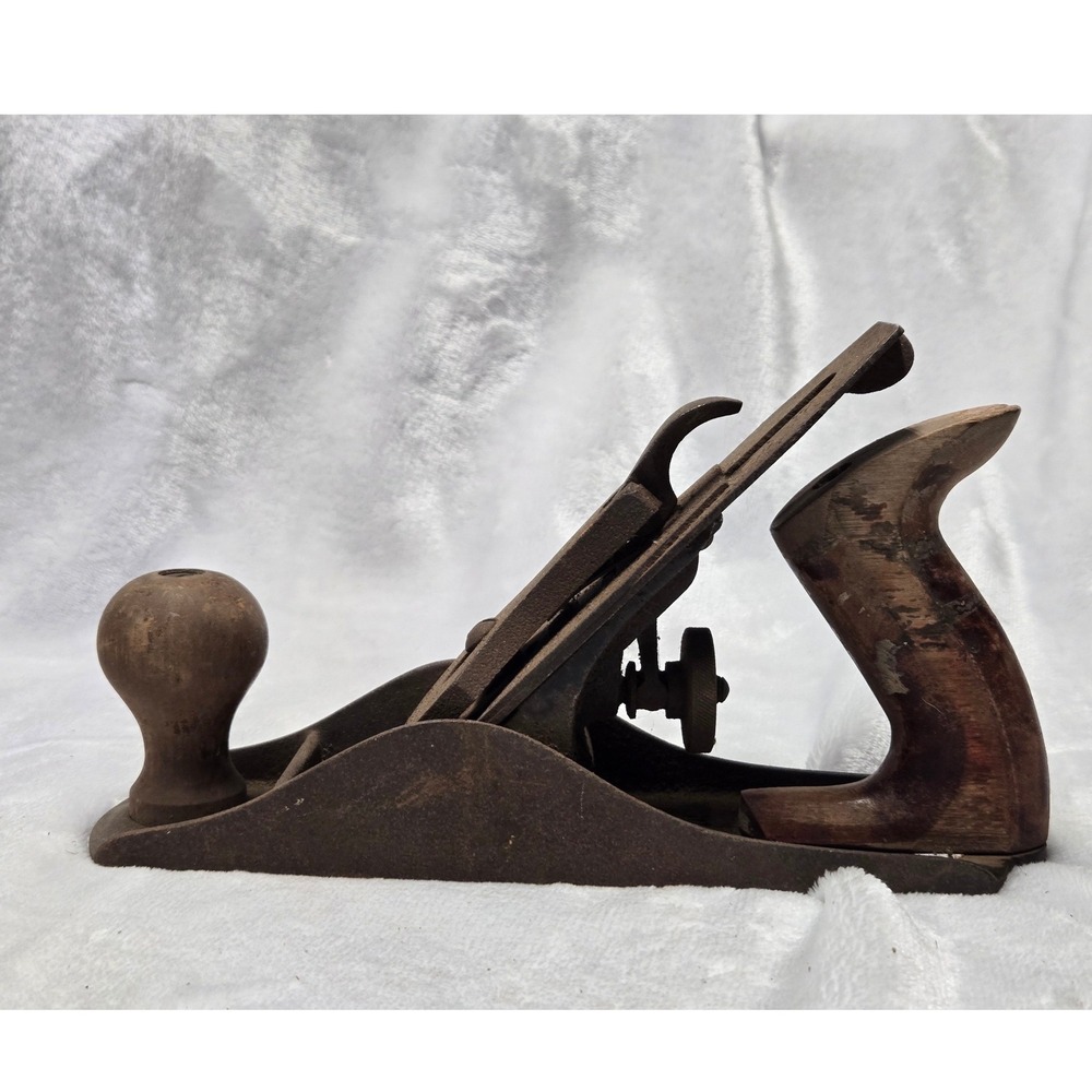Vintage Stanley Bailey No 4 Woodworking Smoothing Hand Plane Made in USA